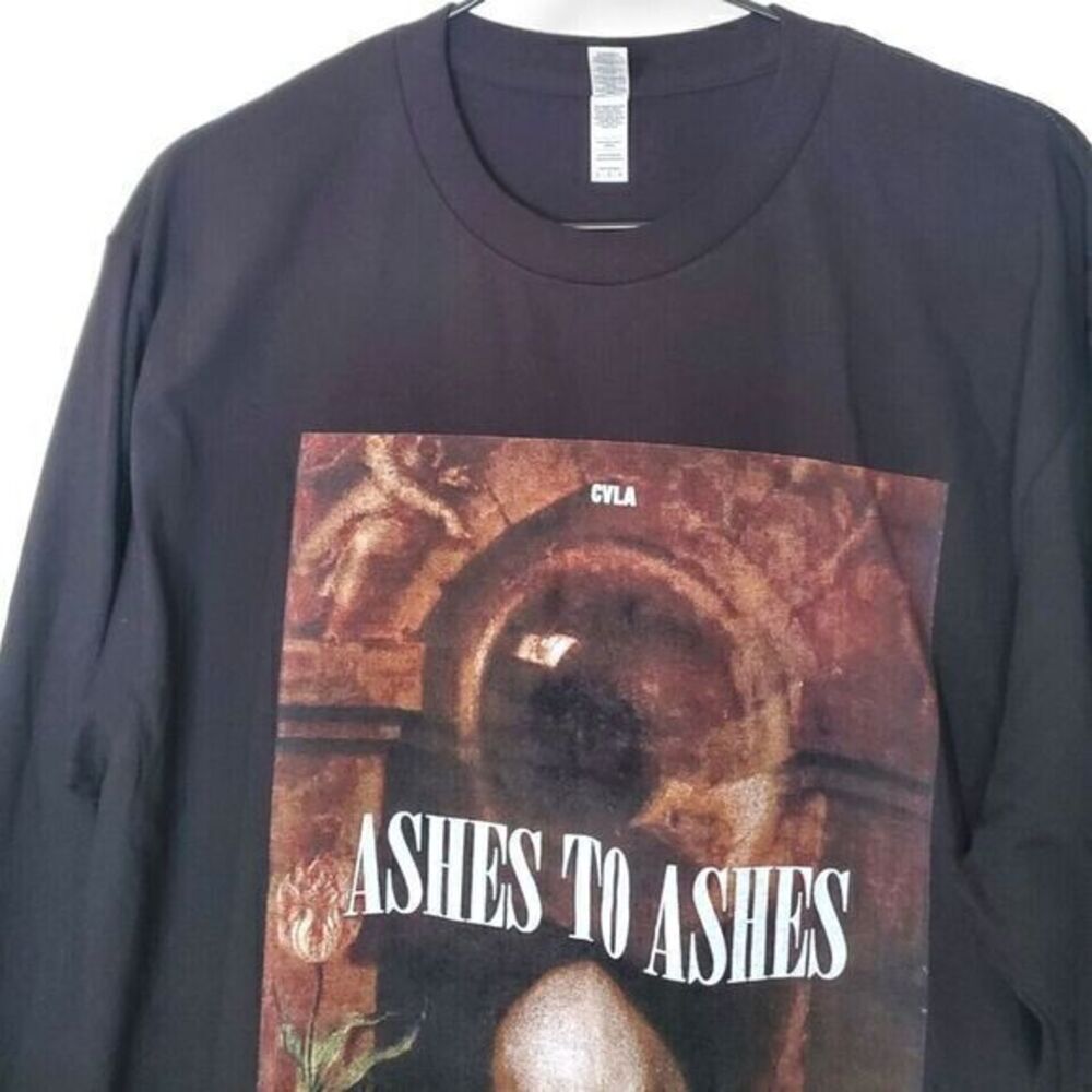 CVLA Ashes to Ashes Graphic Long Sleeve Tee in Black‎ Size L NWOT - Picture 2 of 3